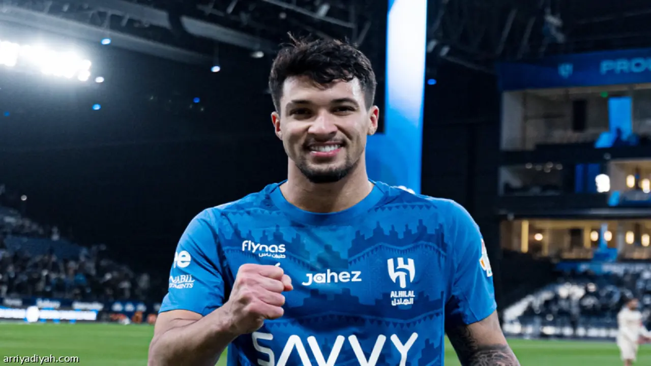 صفقة مرتقبة.. موافقة الهلال تنقل البرازيلي ليوناردو إلى صفوف أتلتيكو مدريد الإسباني